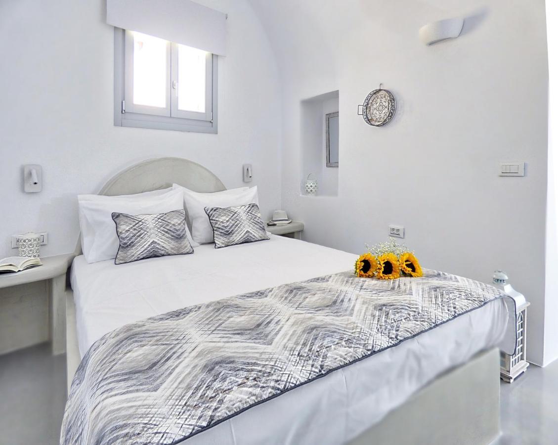 Golden Stone Santorini Suites Акротири Экстерьер фото